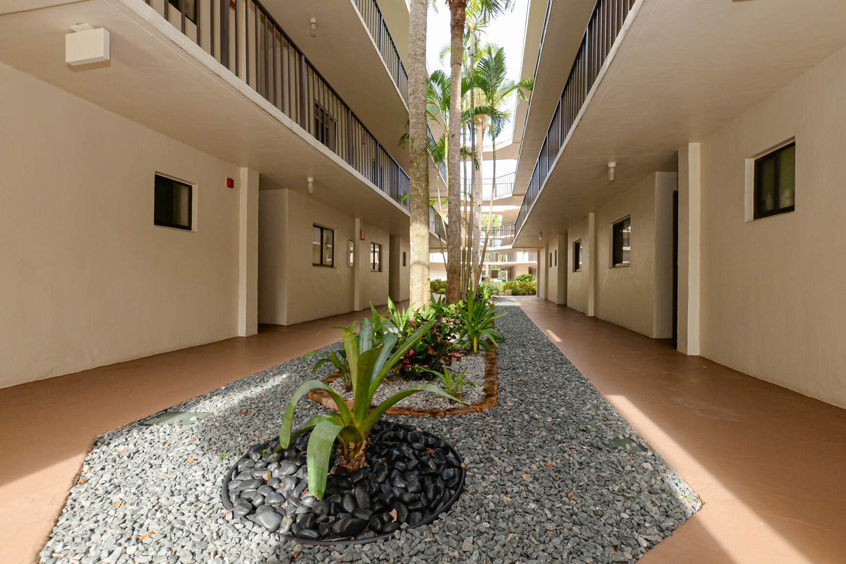 5100 Las Verdes Circle 307