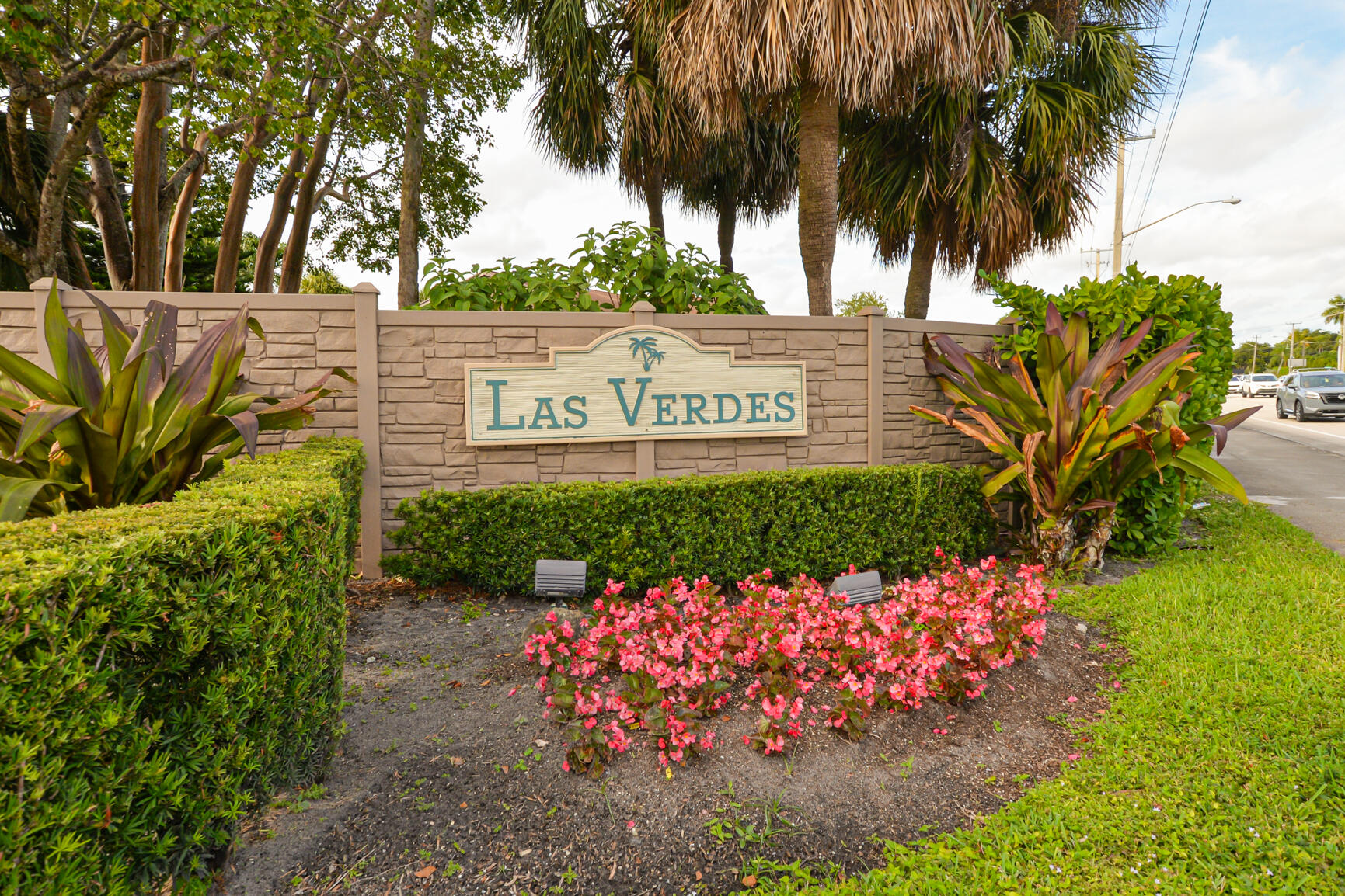 5100 Las Verdes Circle 307