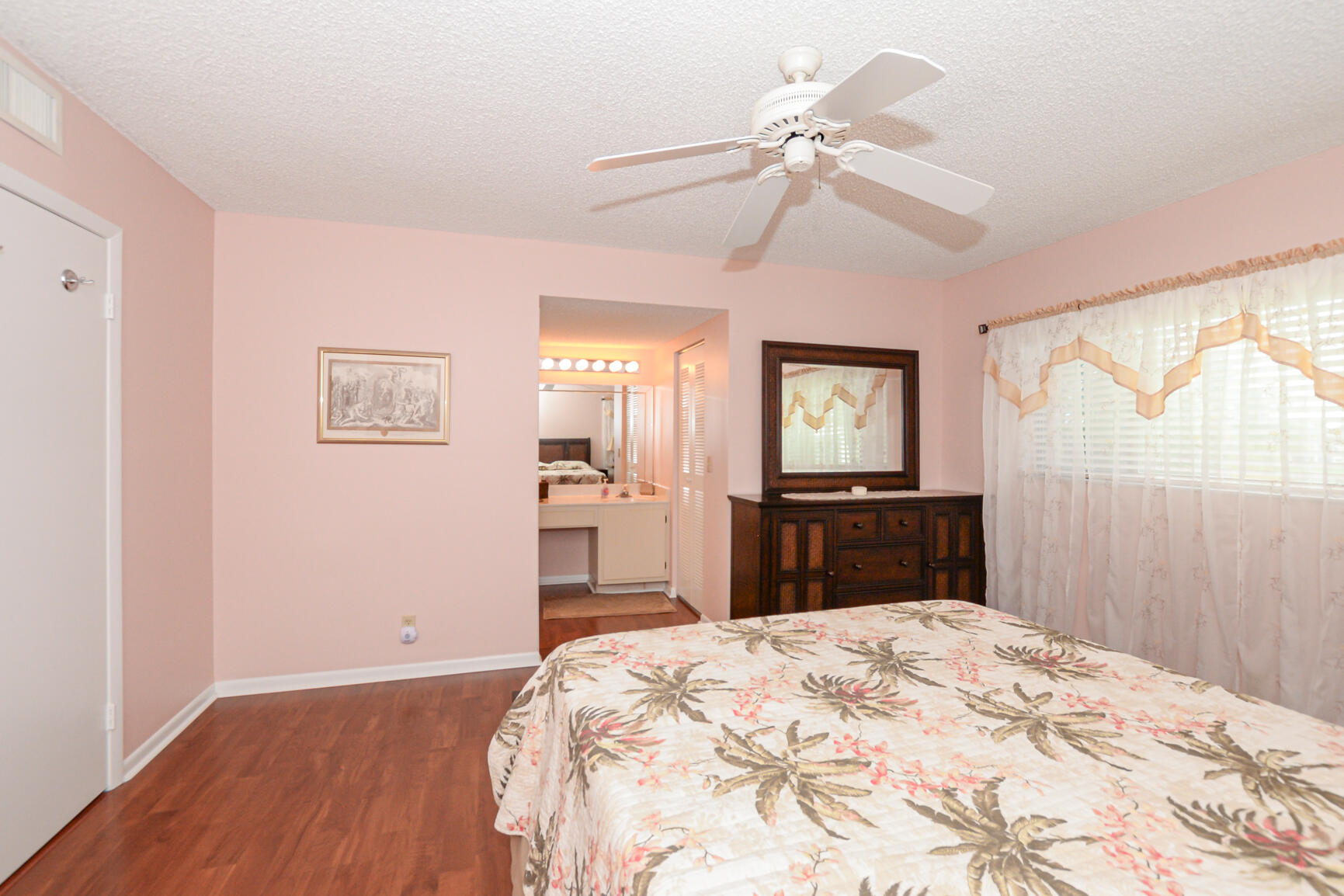 5100 Las Verdes Circle 307