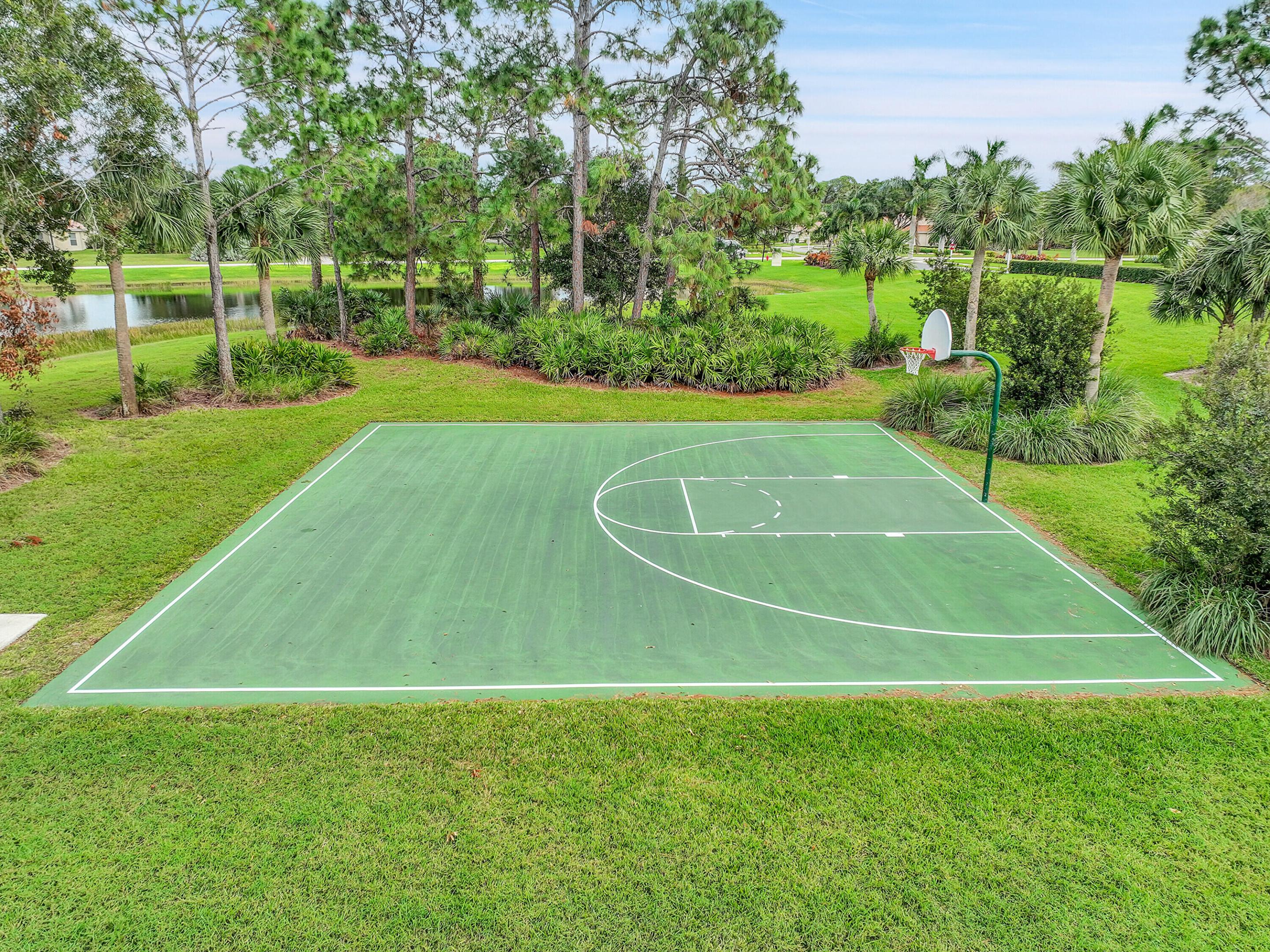 599 SW Lake Charles Circle