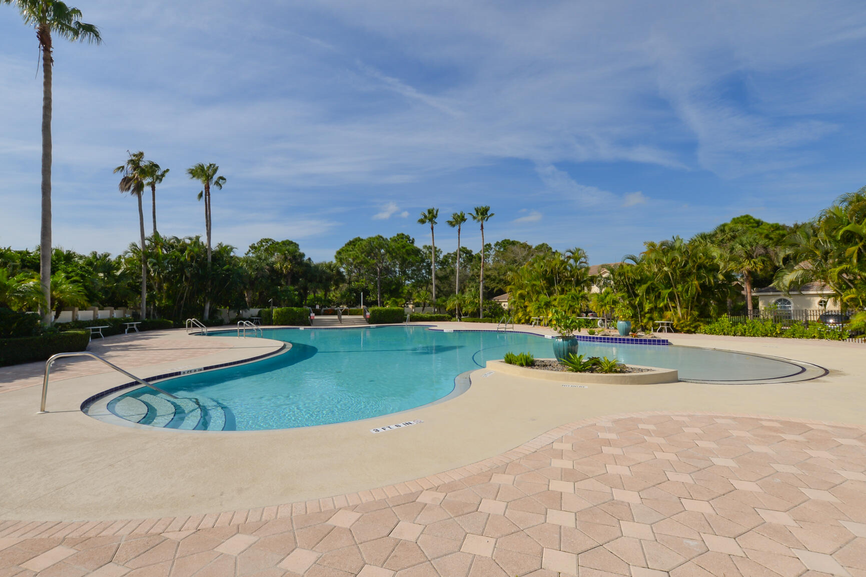 8151 Mulligan Circle