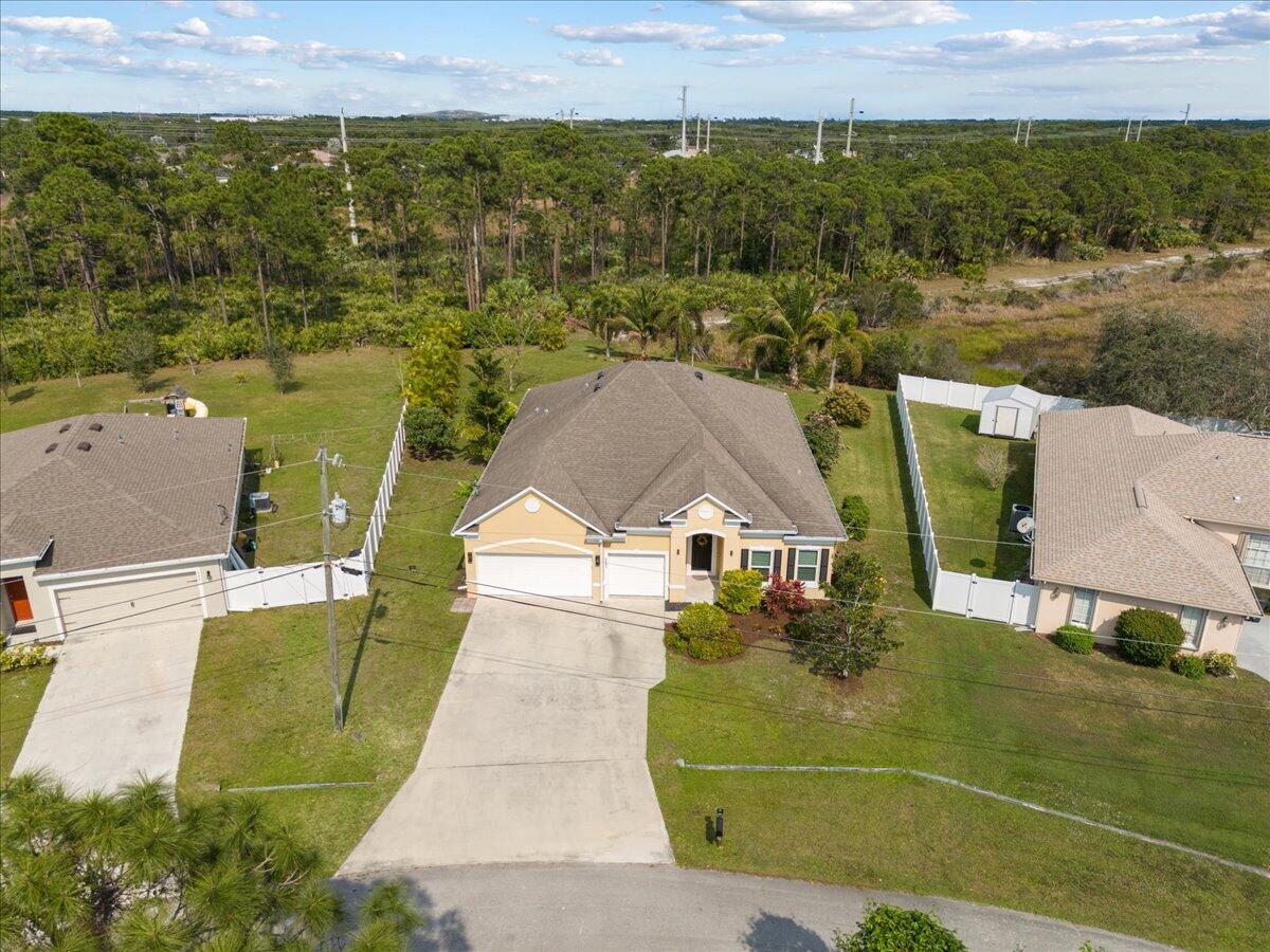 6483 NW Groveland Terrace