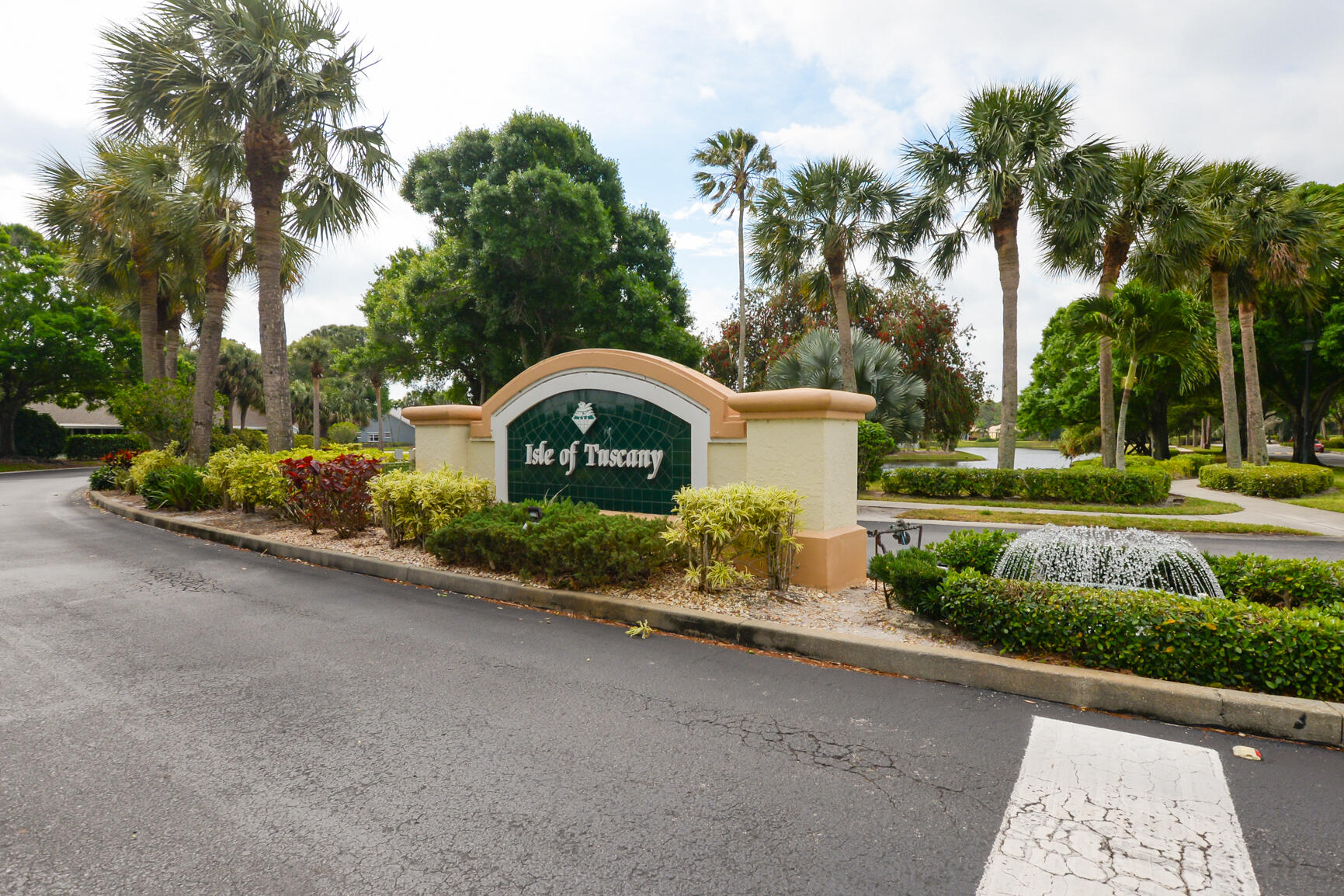 451 NW Gibraltar Court