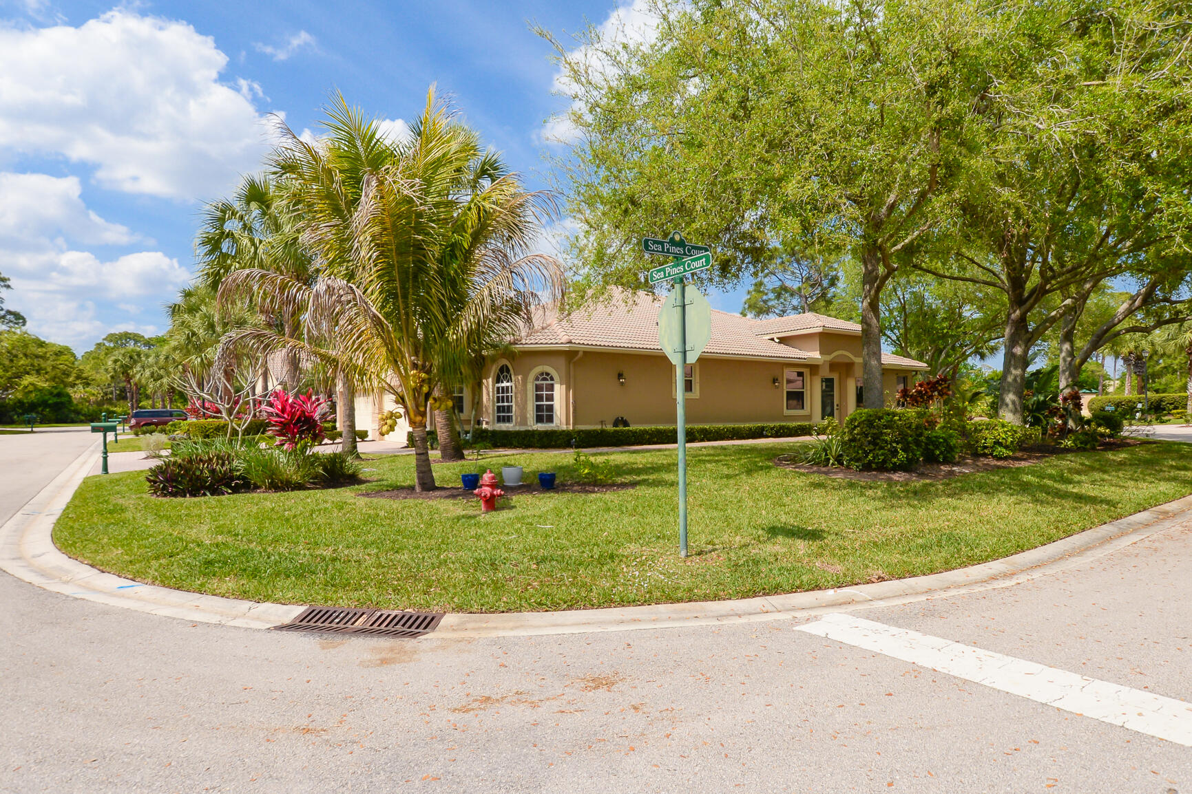 7326 Sea Pines Court