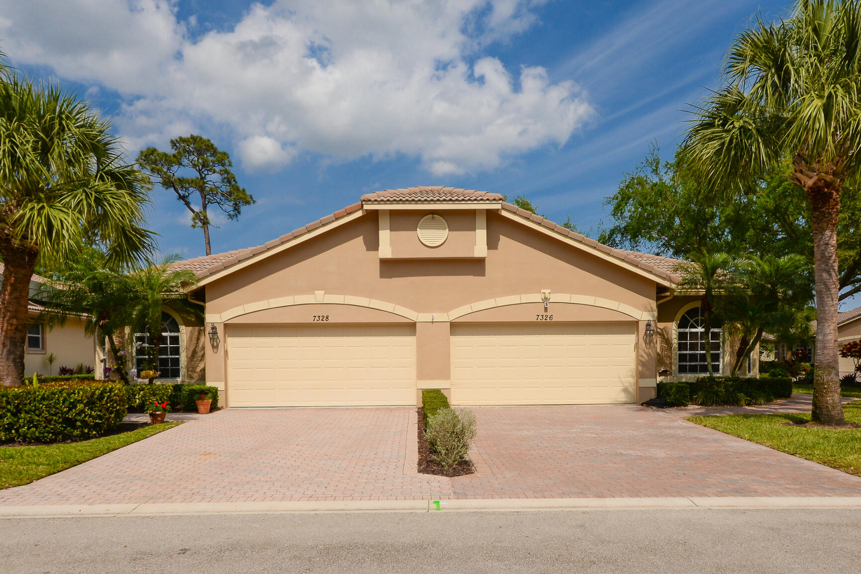 7326 Sea Pines Court