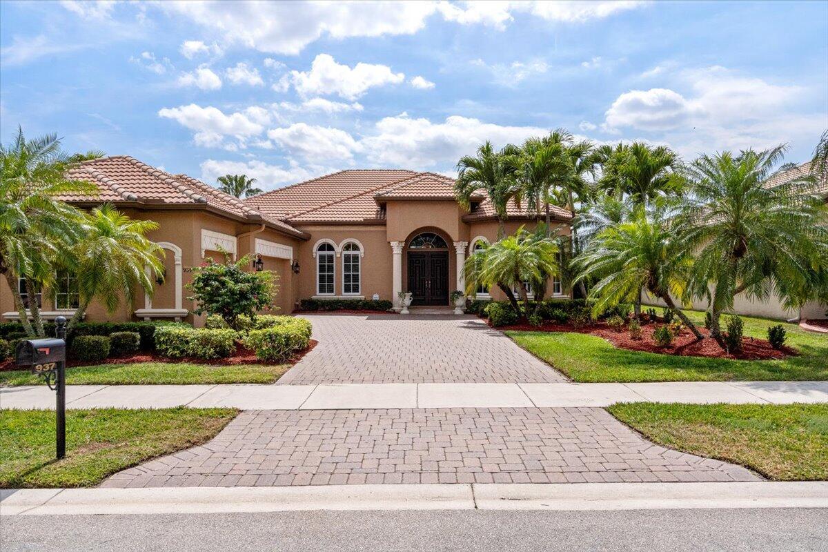 937 SW Grand Reserves Boulevard
