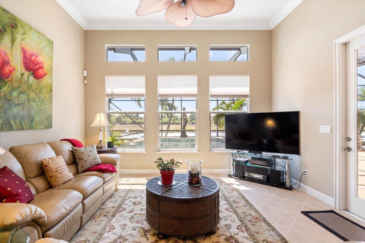 937 SW Grand Reserves Boulevard