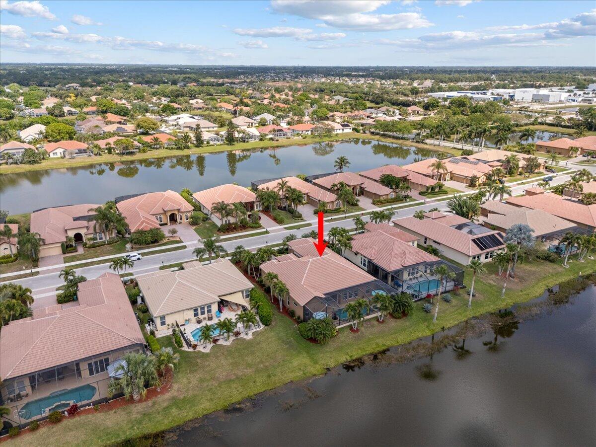 937 SW Grand Reserves Boulevard