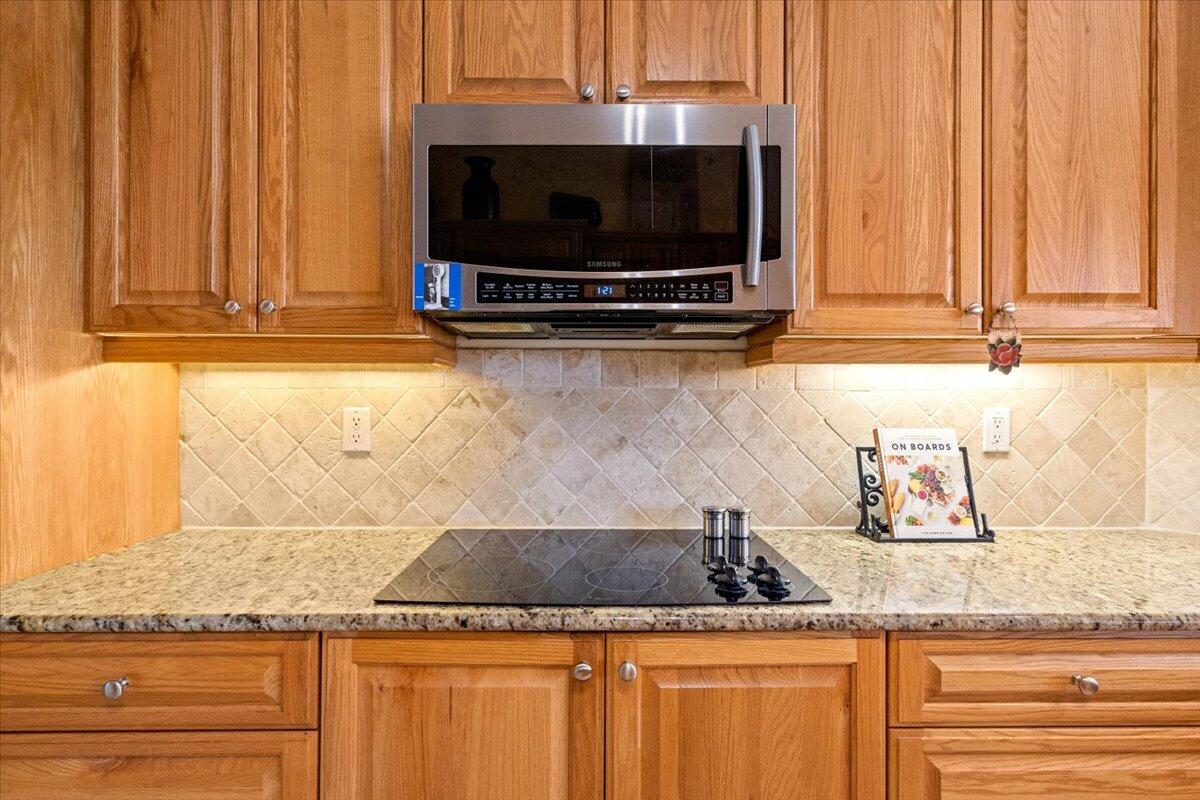 937 SW Grand Reserves Boulevard