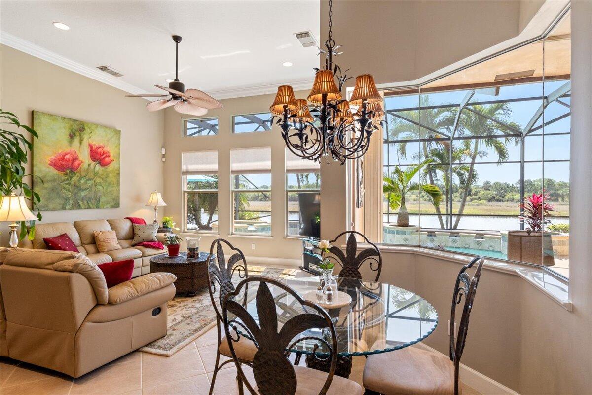 937 SW Grand Reserves Boulevard