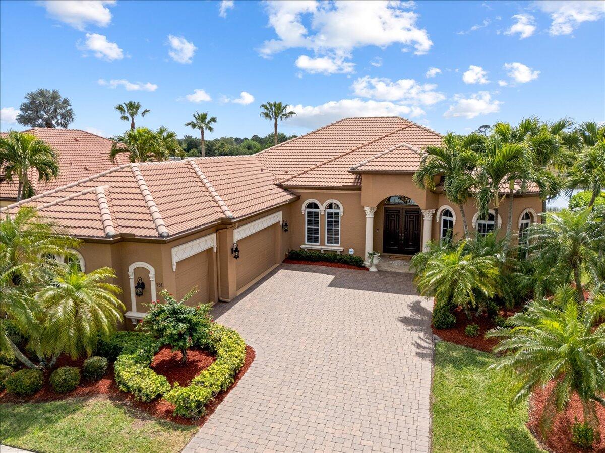 937 SW Grand Reserves Boulevard