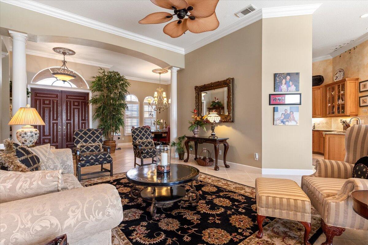 937 SW Grand Reserves Boulevard