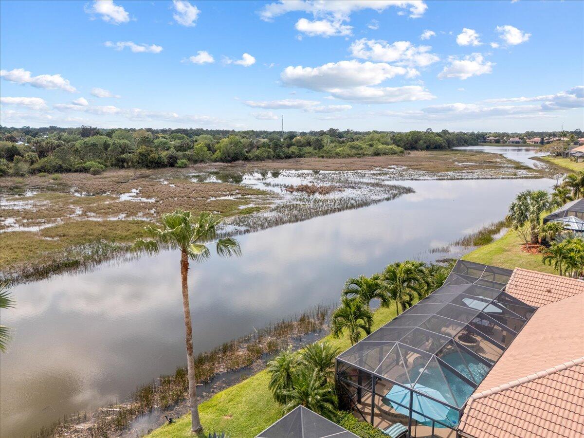 937 SW Grand Reserves Boulevard