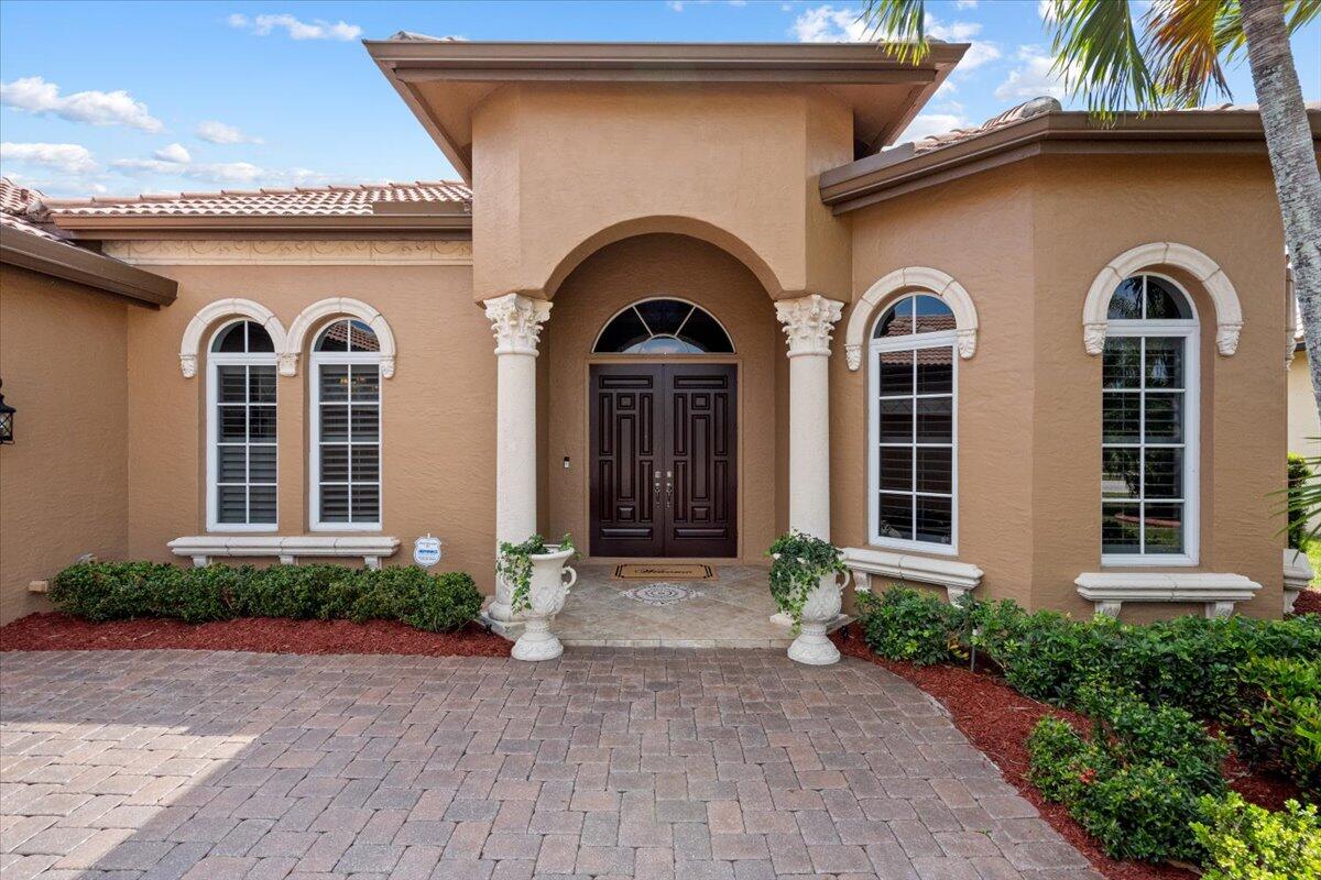 937 SW Grand Reserves Boulevard