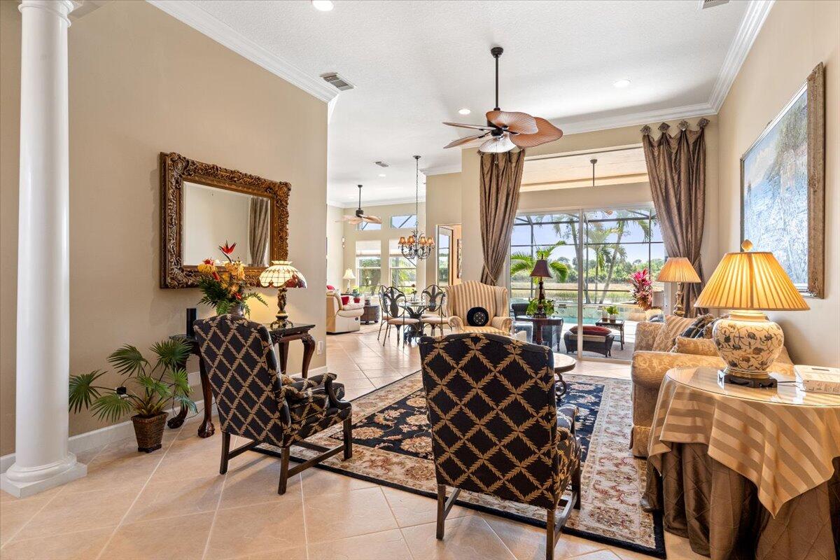 937 SW Grand Reserves Boulevard