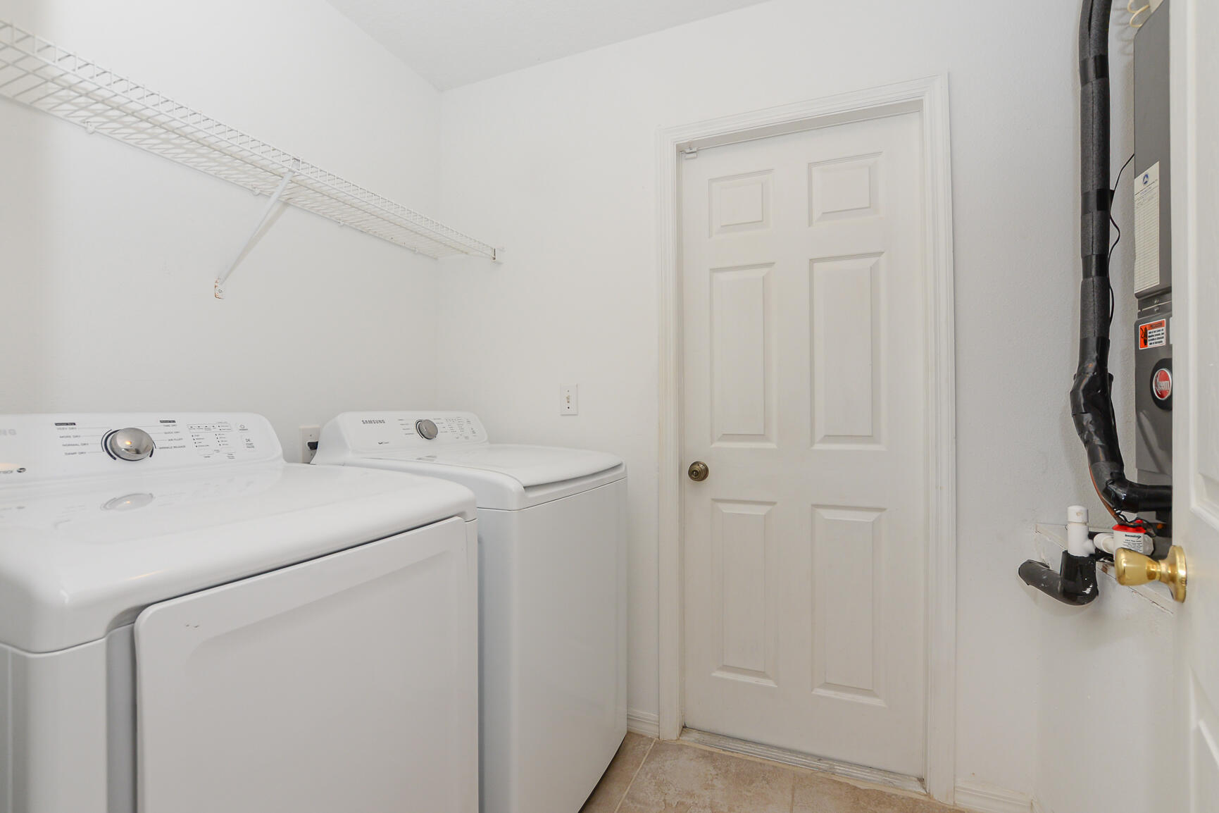 335 NW Marion Avenue