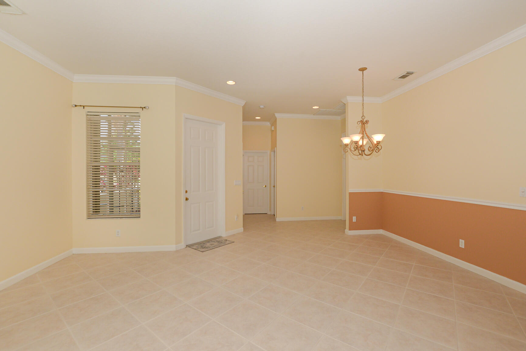 798 SW Munjack Circle