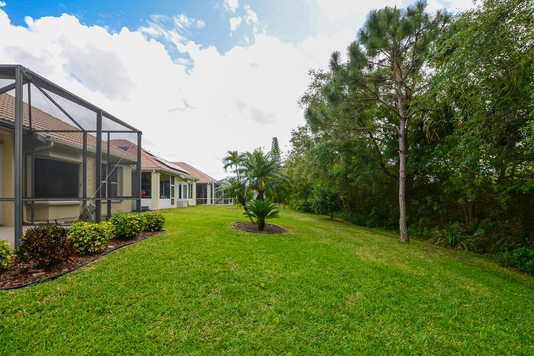 798 SW Munjack Circle