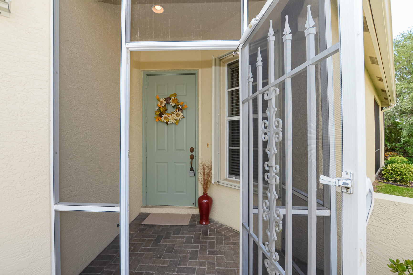 798 SW Munjack Circle