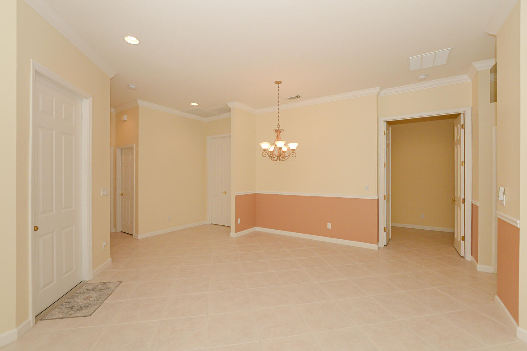 798 SW Munjack Circle