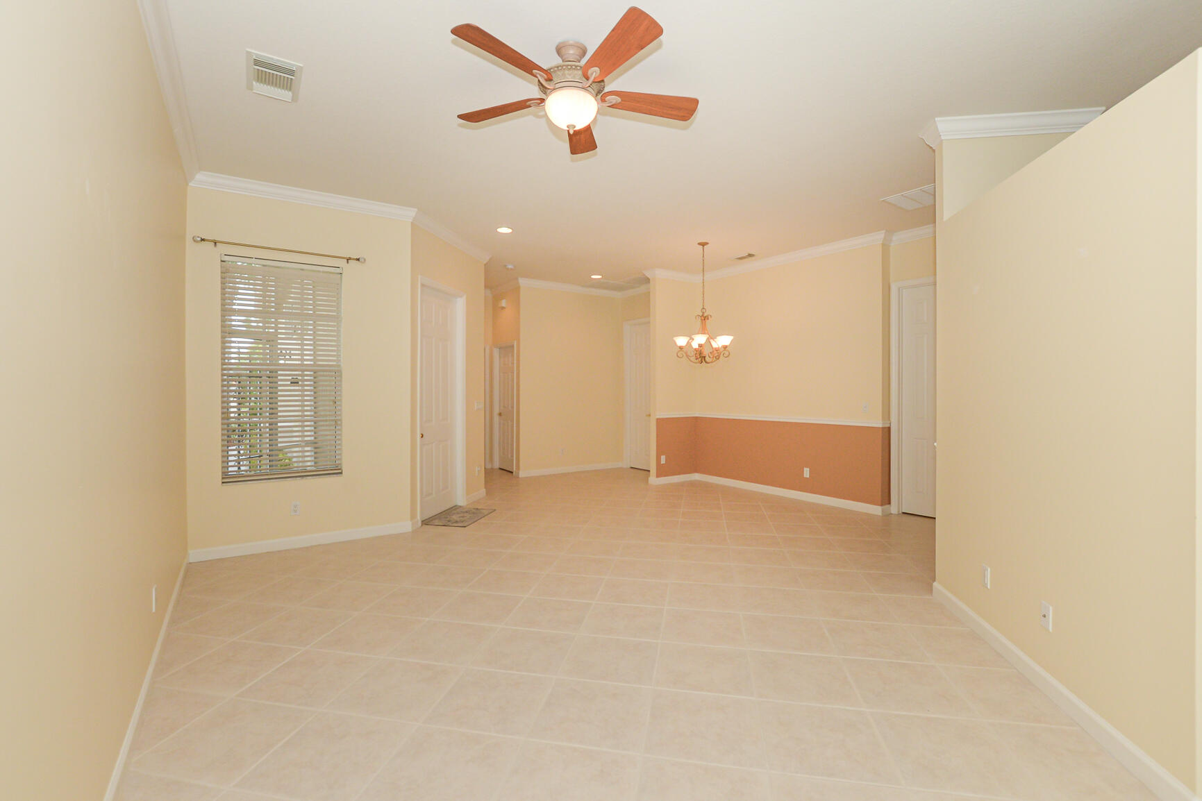 798 SW Munjack Circle