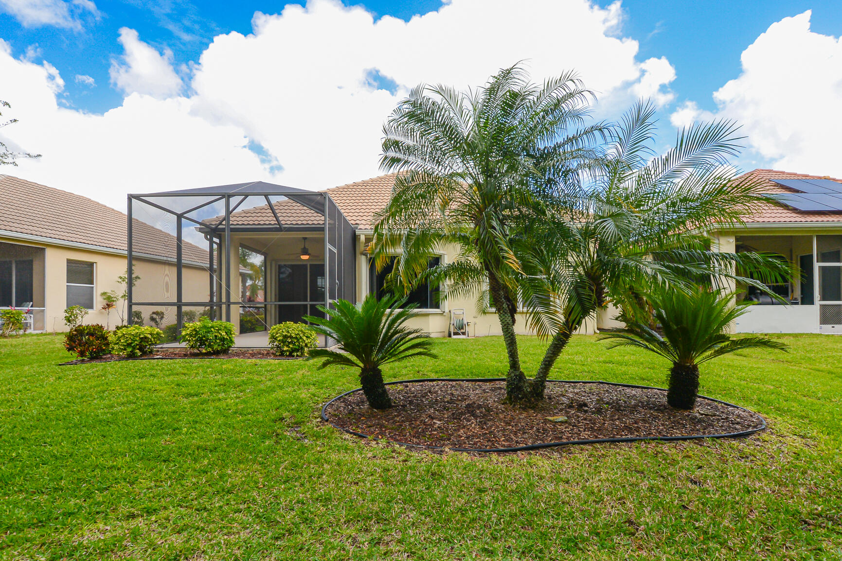 798 SW Munjack Circle