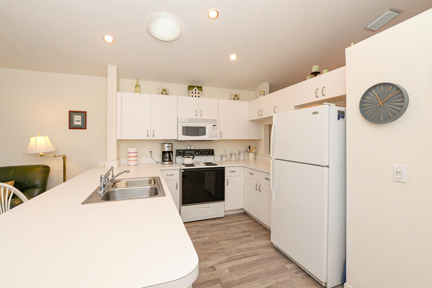 1162 NW Lombardy Drive