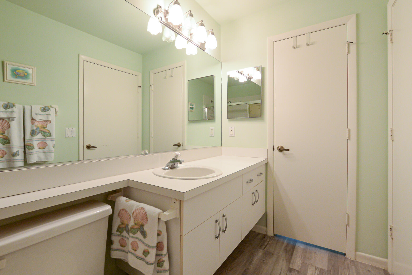 1162 NW Lombardy Drive