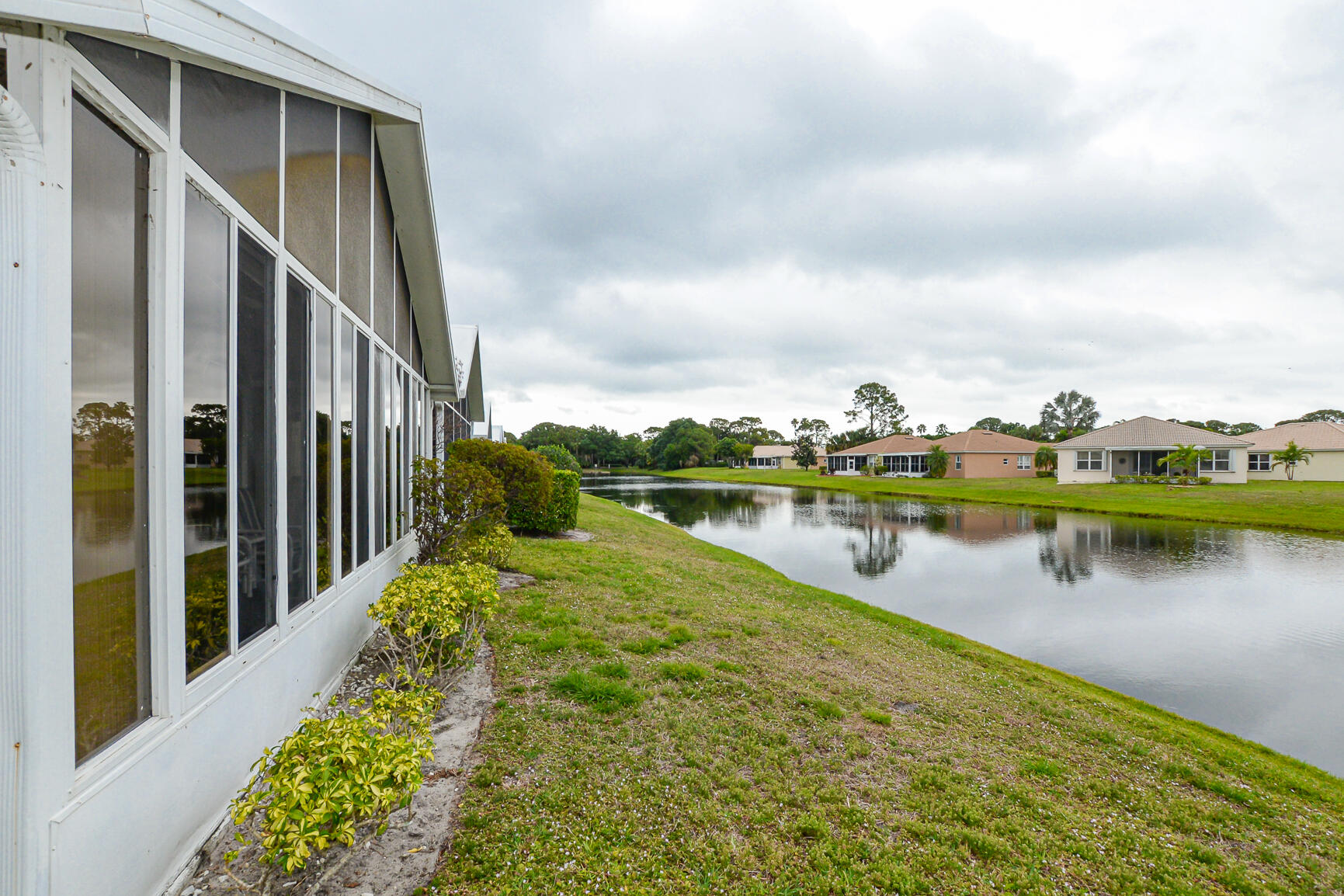 1162 NW Lombardy Drive