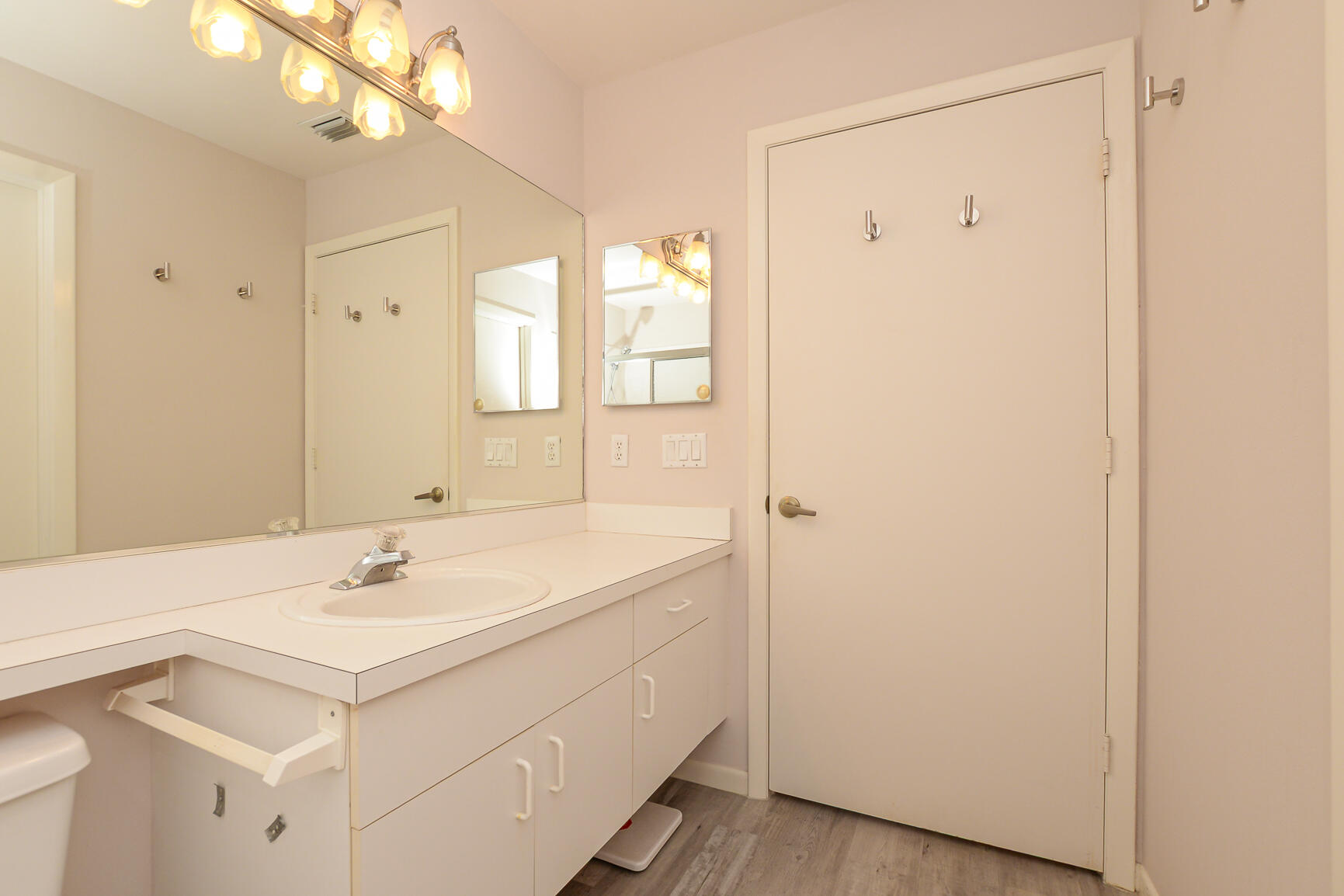 1162 NW Lombardy Drive