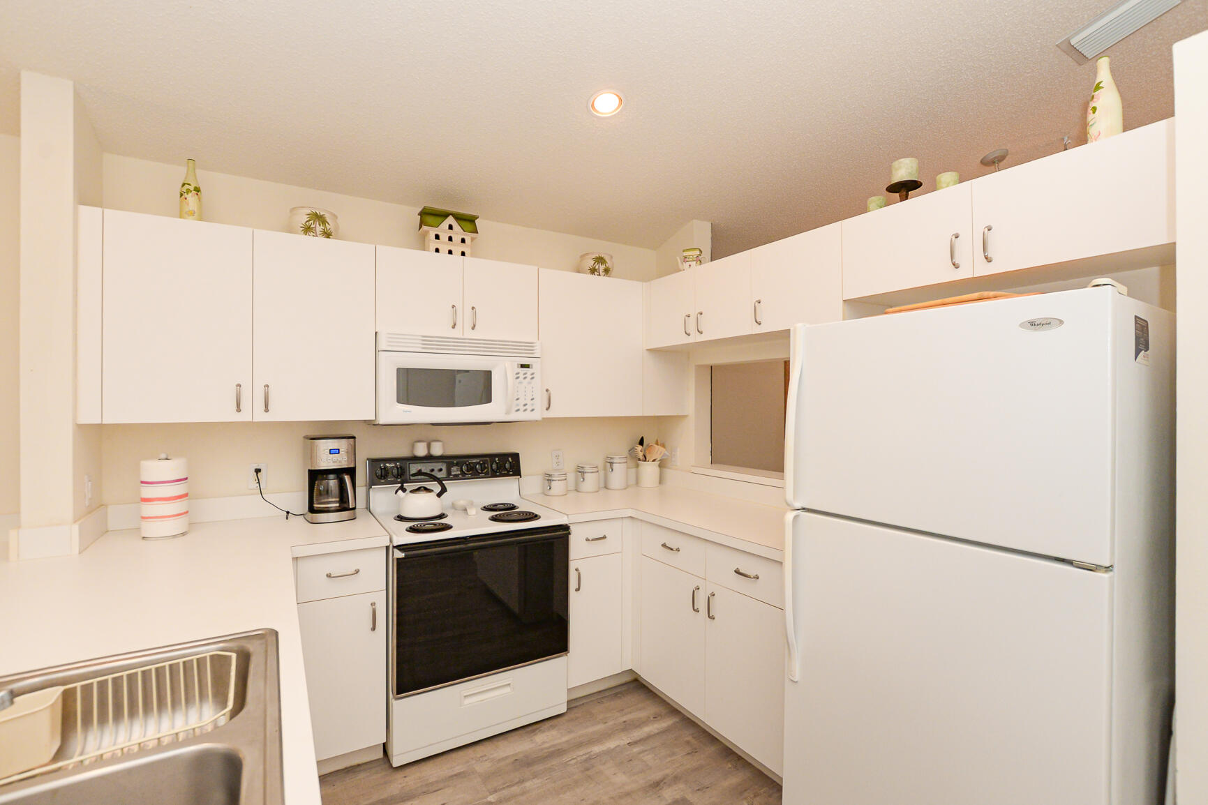 1162 NW Lombardy Drive