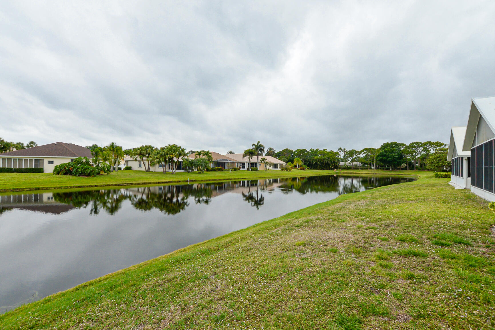 1162 NW Lombardy Drive