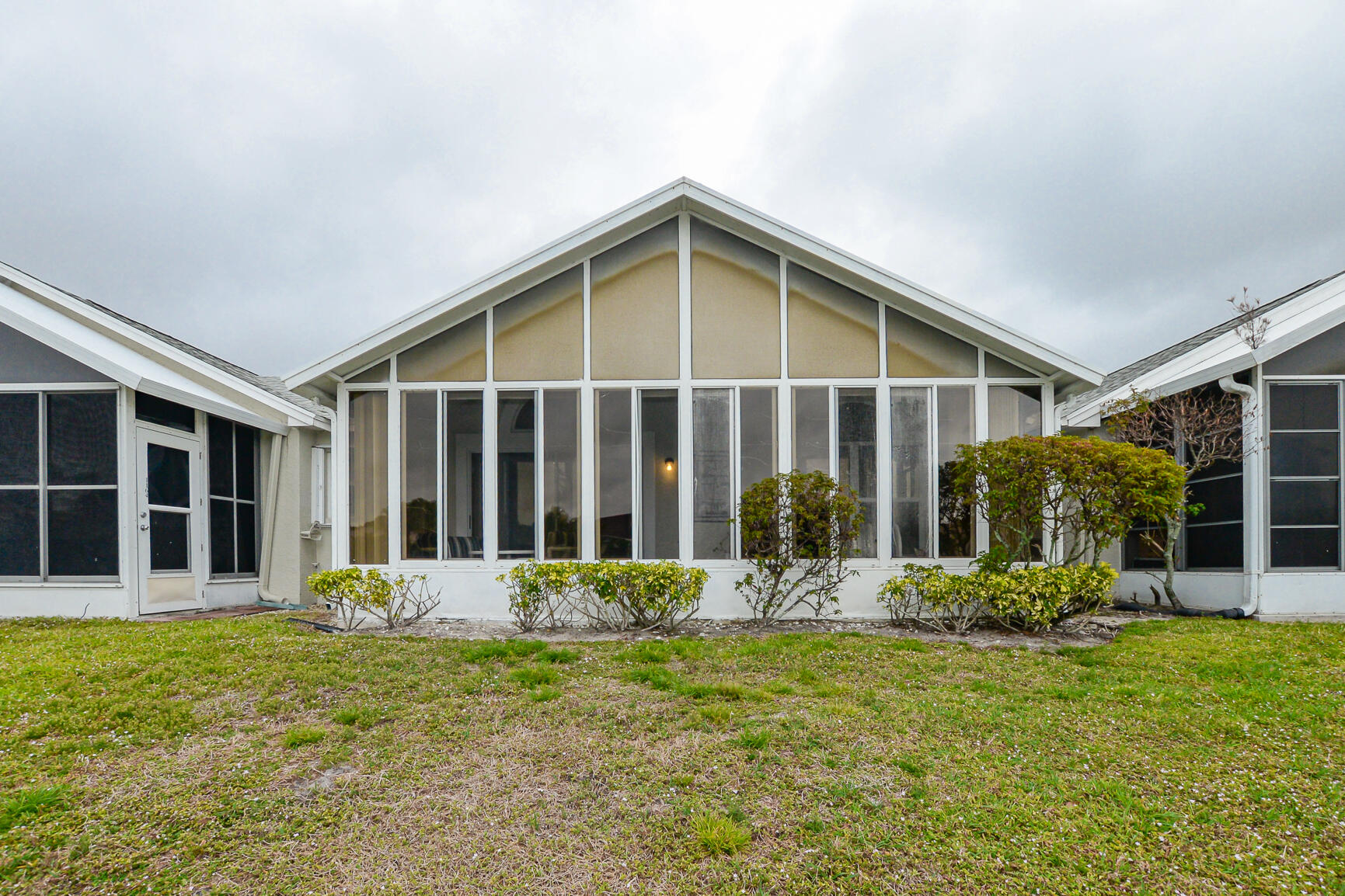 1162 NW Lombardy Drive