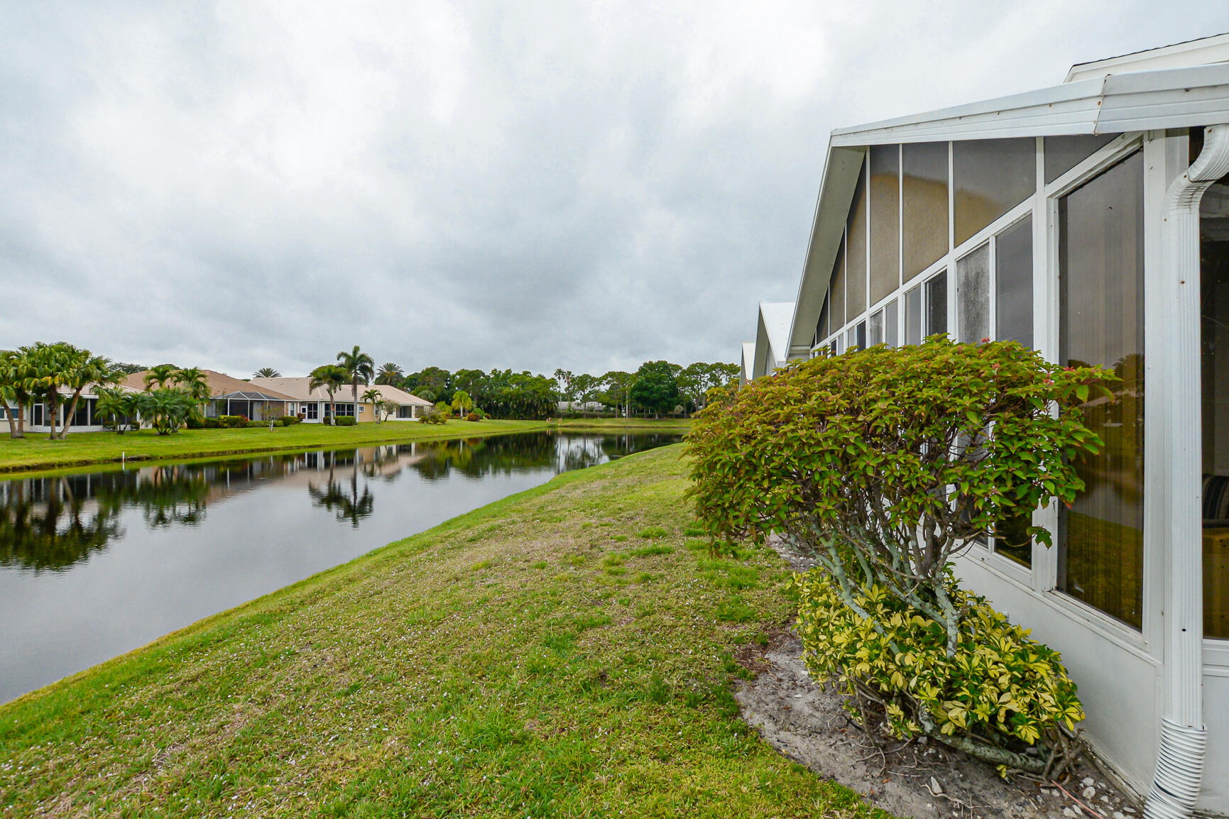 1162 NW Lombardy Drive