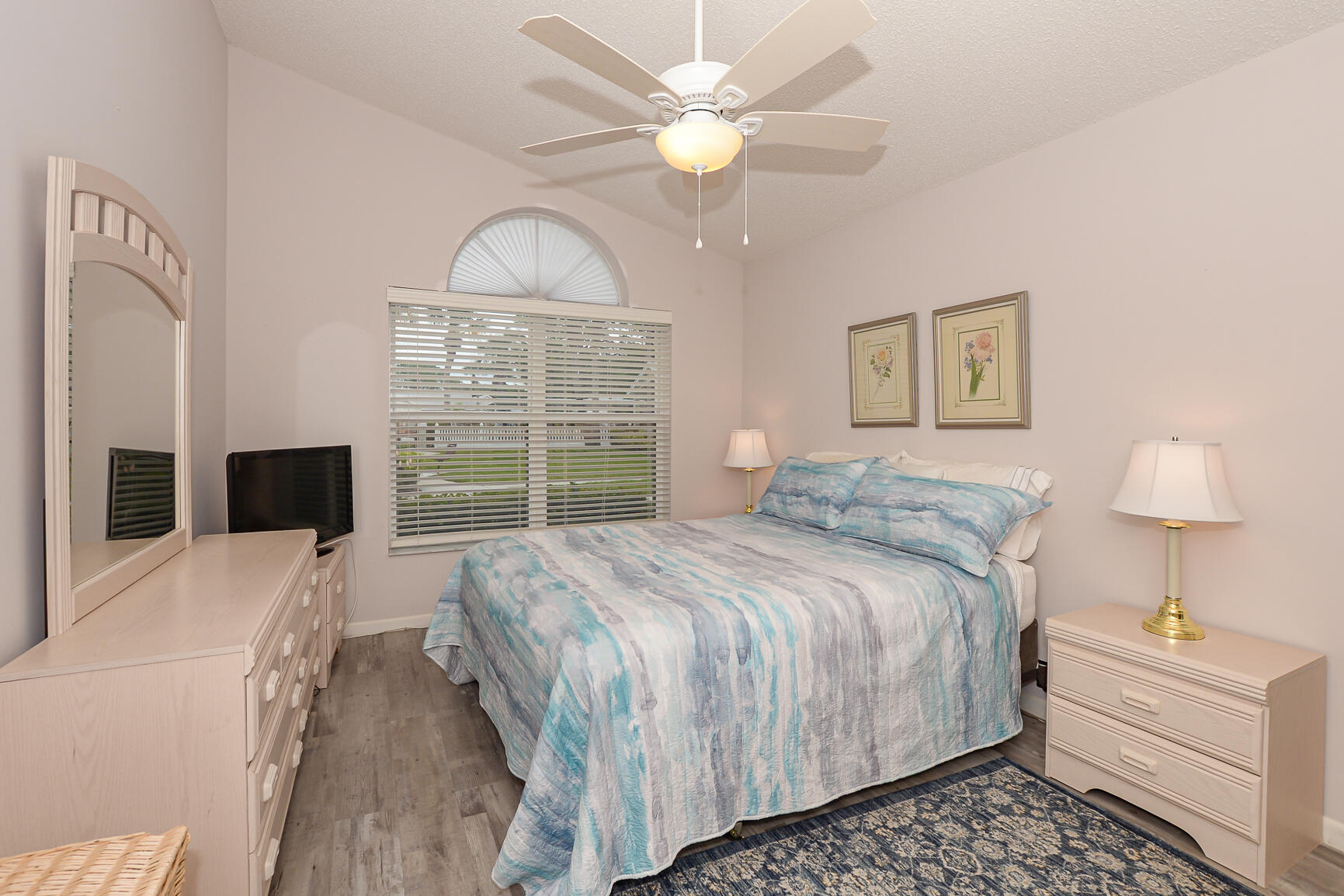 1162 NW Lombardy Drive