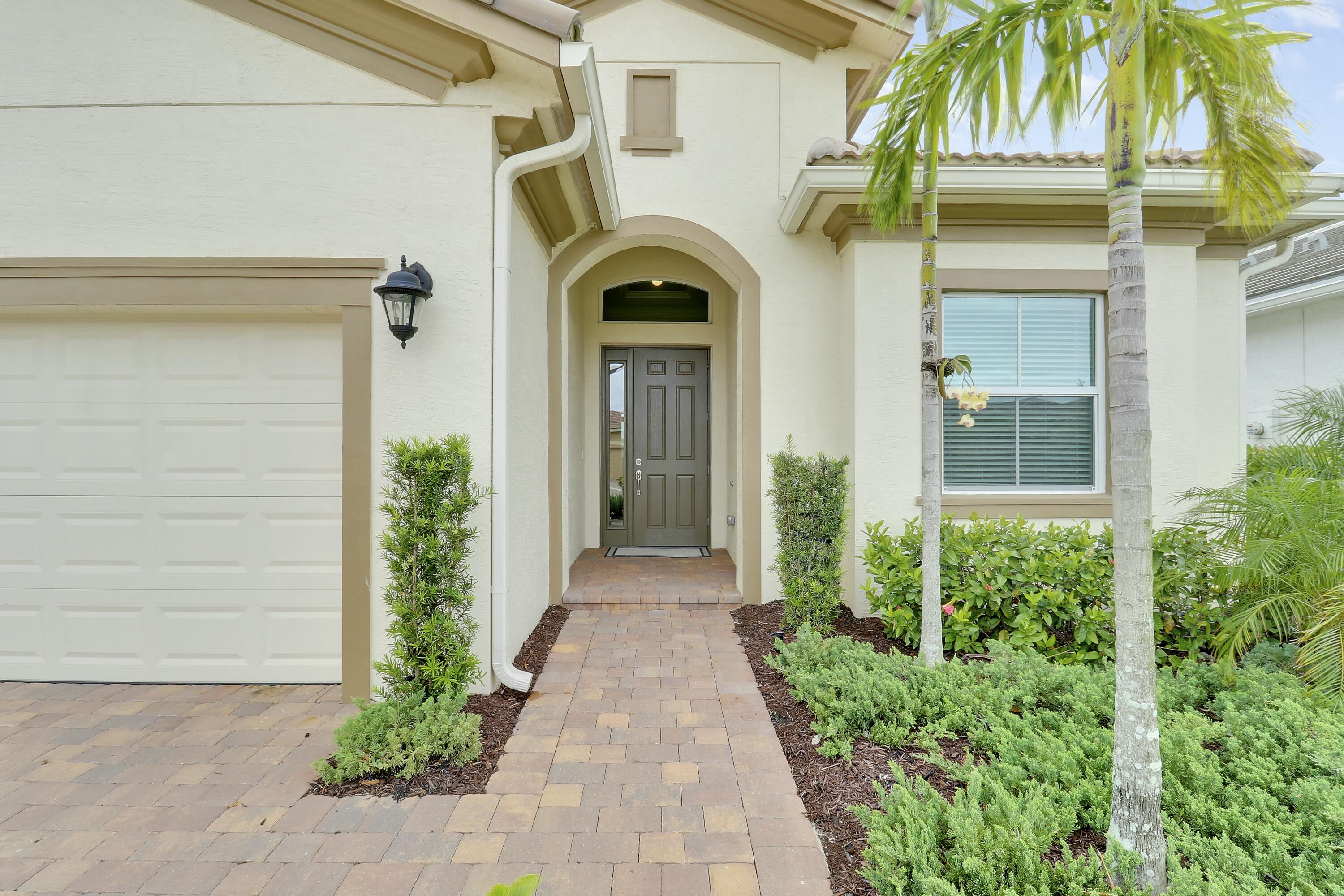9182 SW Pepoli Way, Port St. Lucie