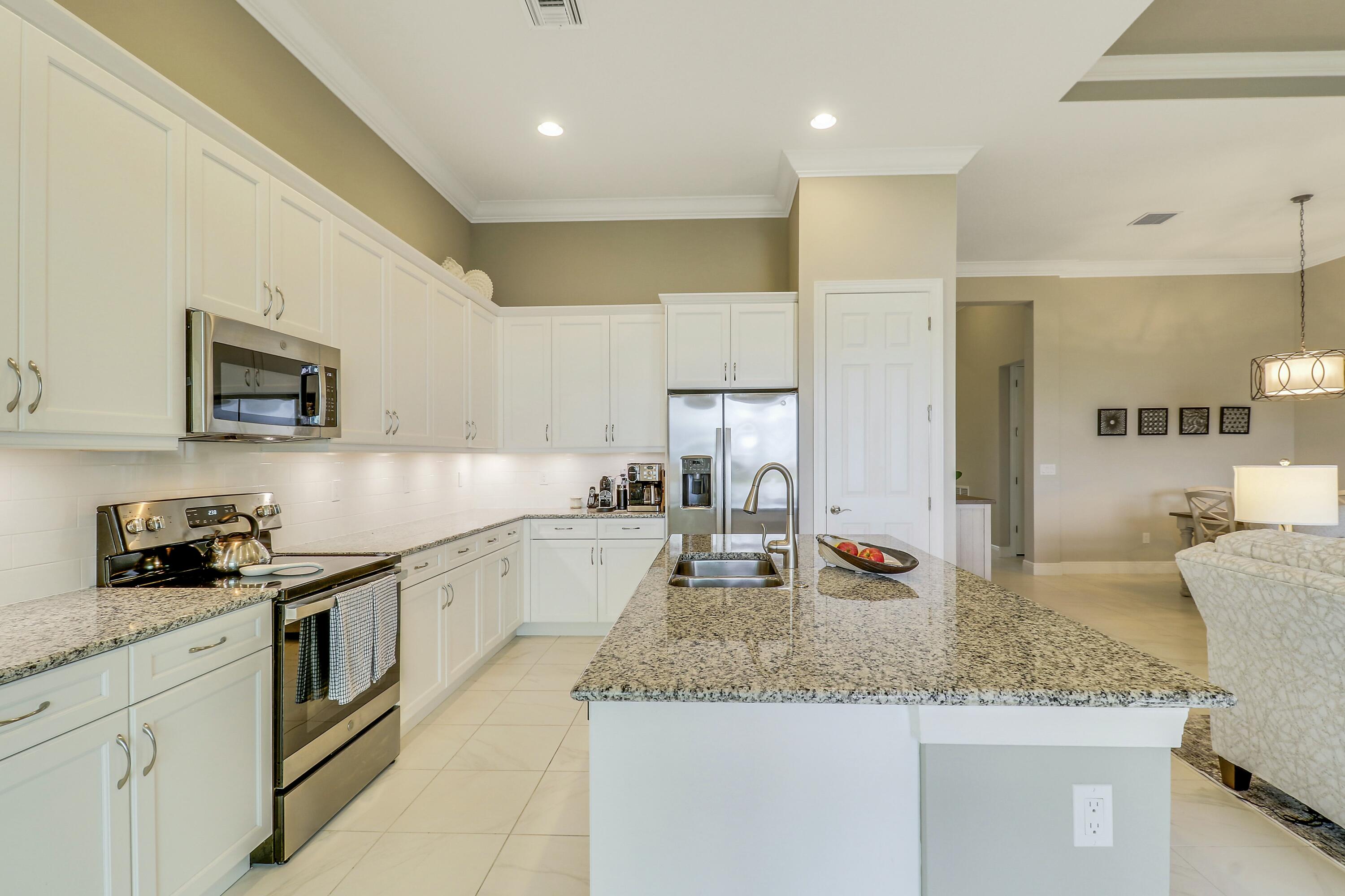 9182 SW Pepoli Way, Port St. Lucie