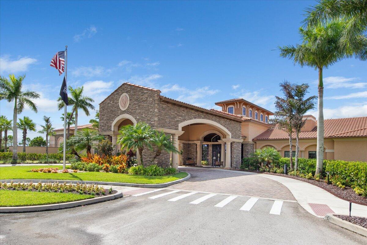 10017 SW Oak Tree Circle