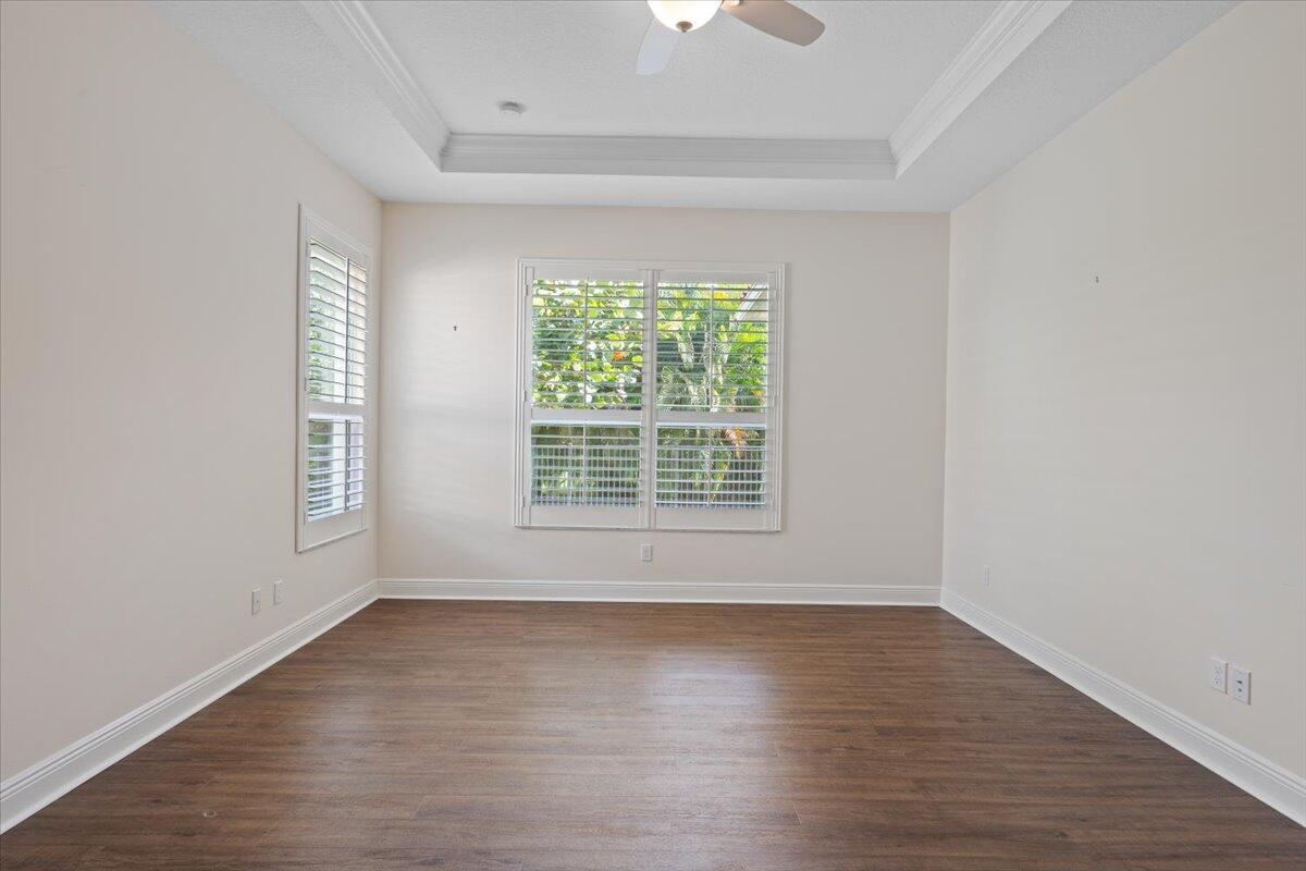 10017 SW Oak Tree Circle