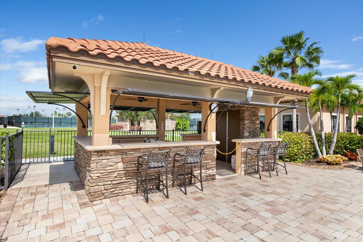 10017 SW Oak Tree Circle