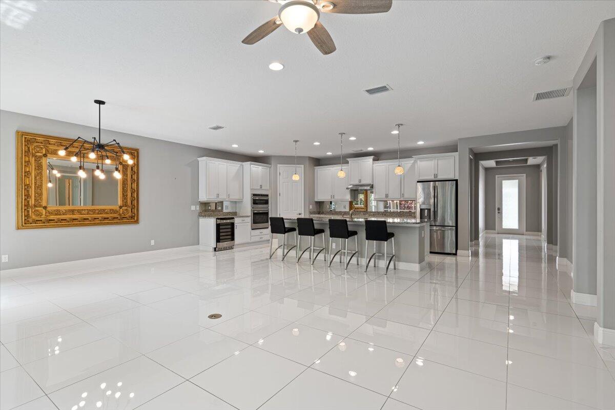 10017 SW Oak Tree Circle