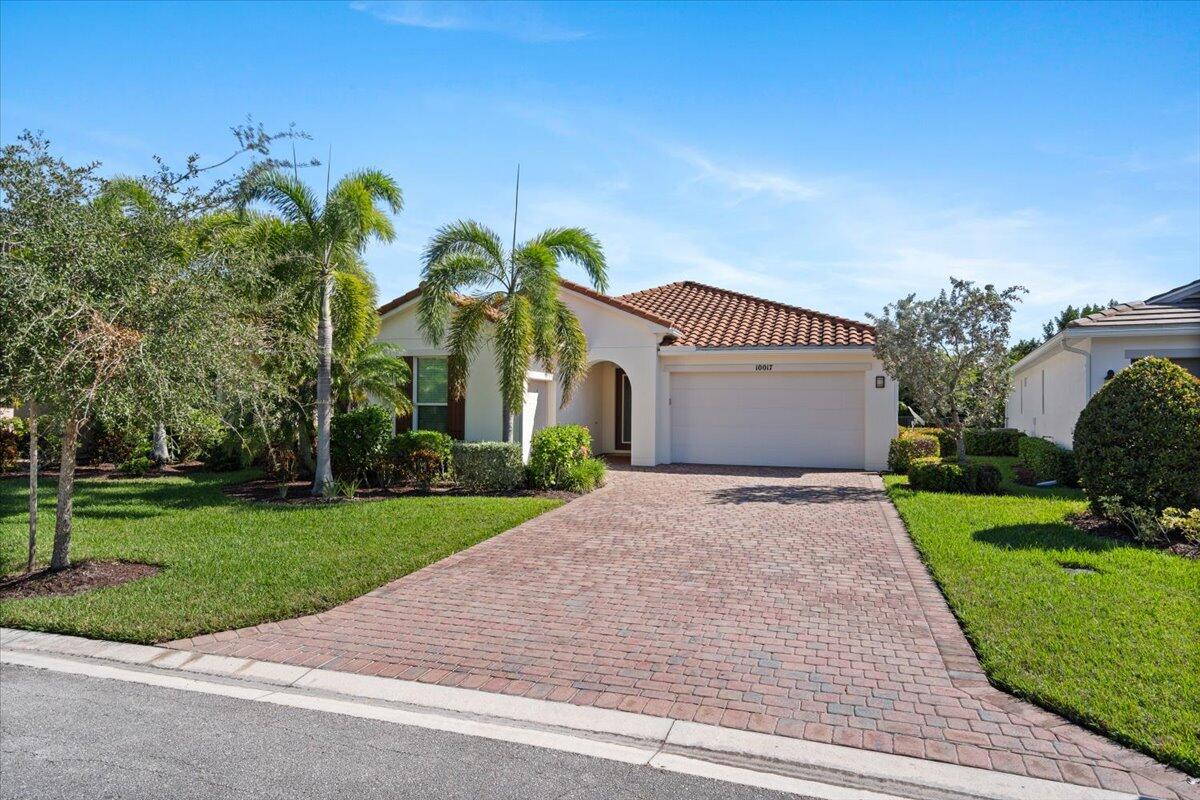 10017 SW Oak Tree Circle