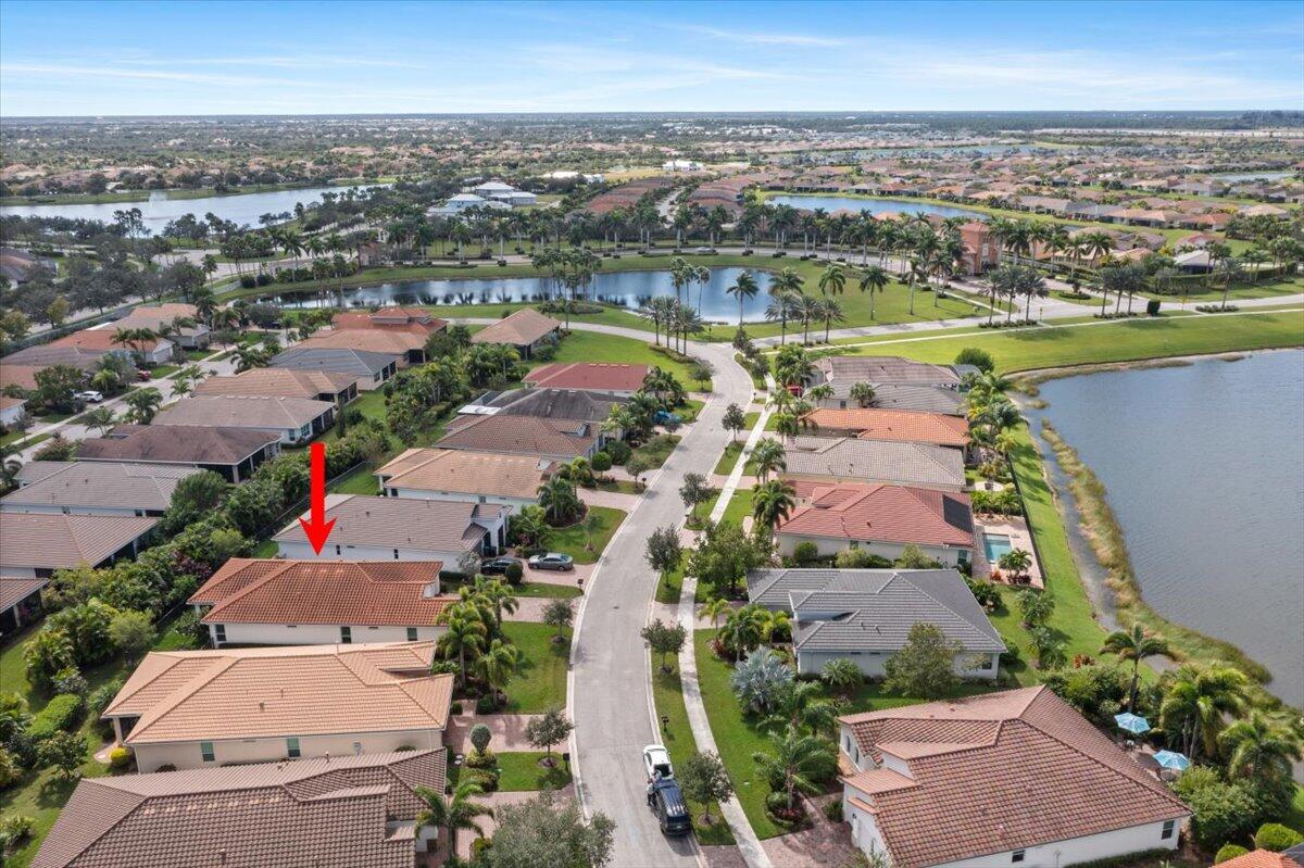 10017 SW Oak Tree Circle