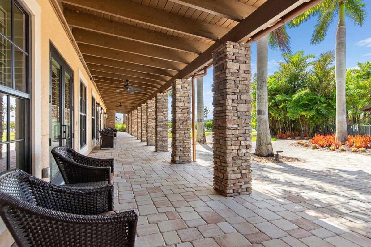 10017 SW Oak Tree Circle