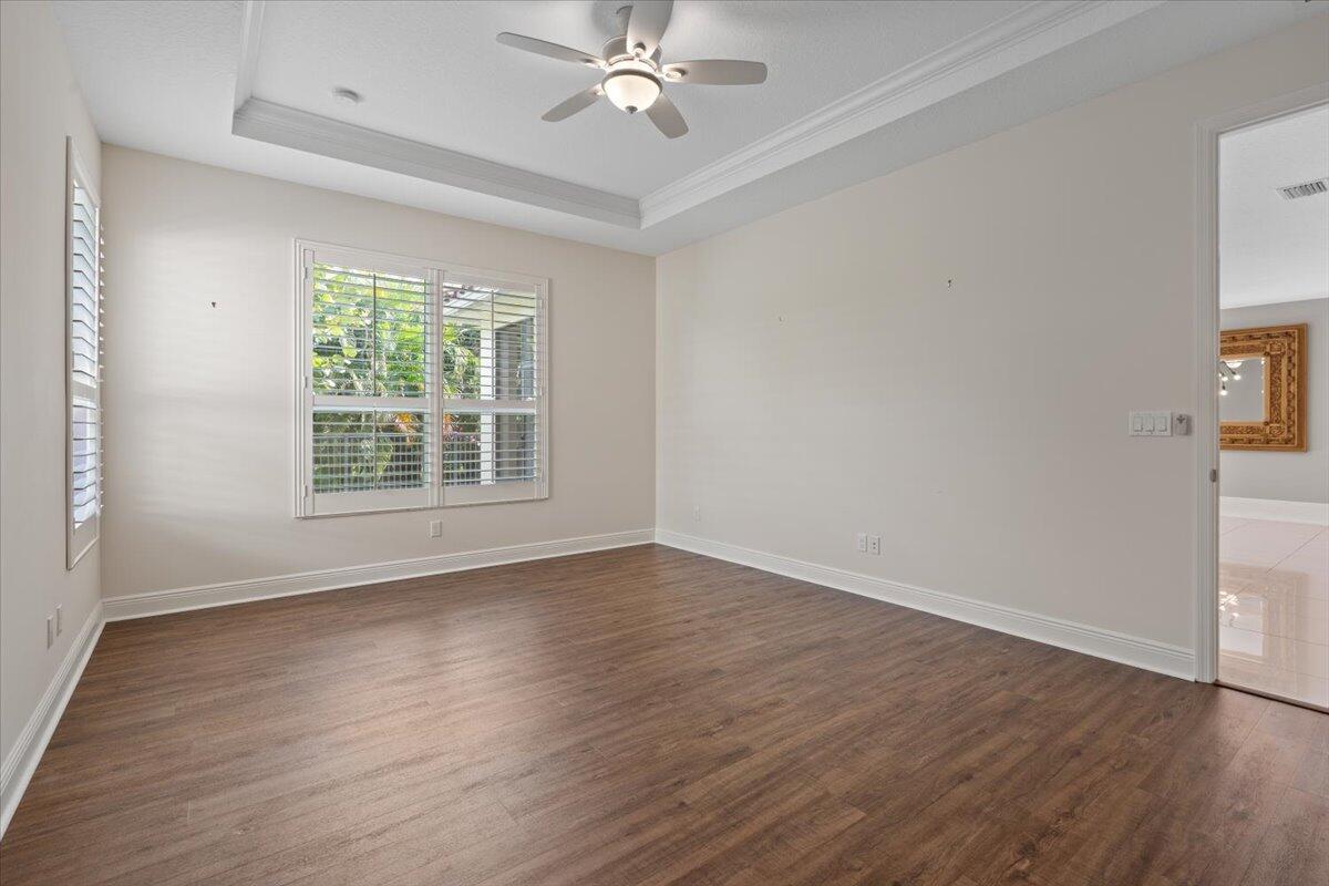 10017 SW Oak Tree Circle