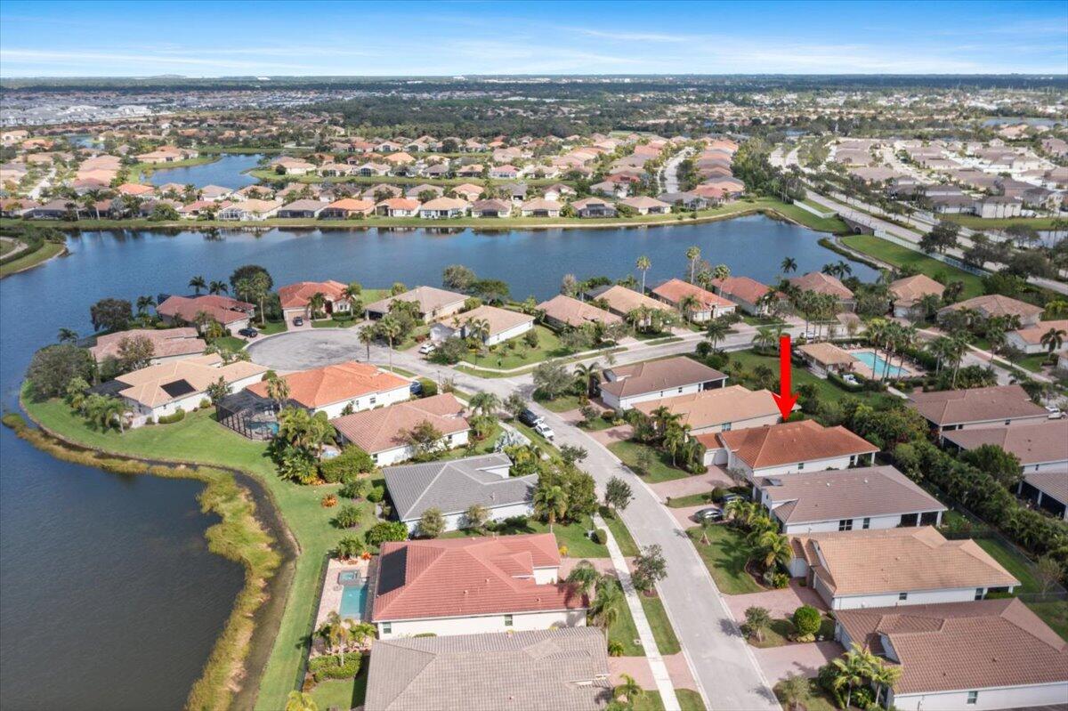 10017 SW Oak Tree Circle
