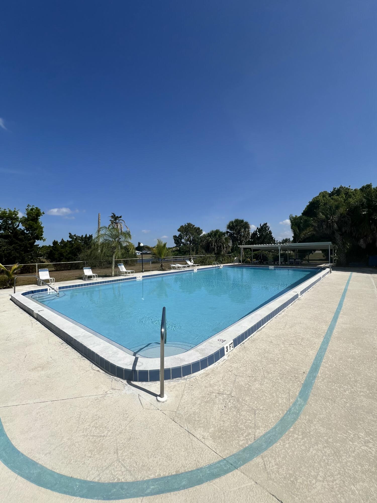 207 SW Bridgeport Drive