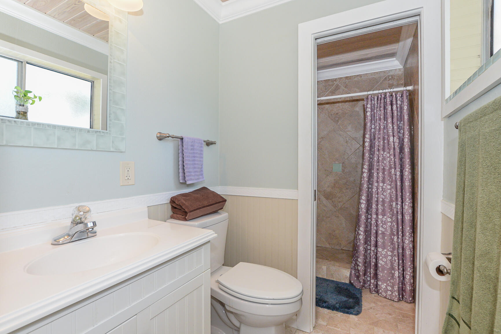 207 SW Bridgeport Drive