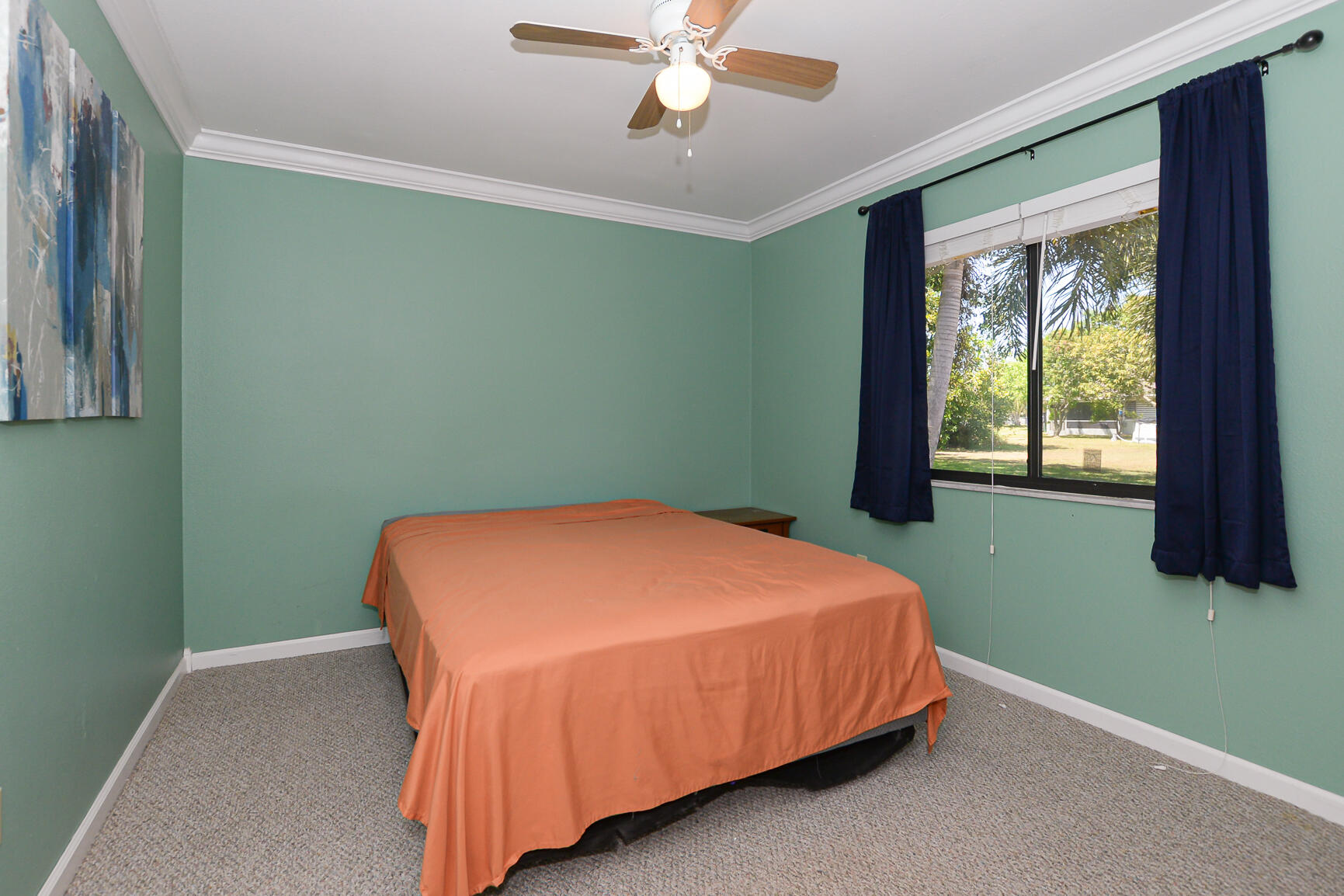 207 SW Bridgeport Drive