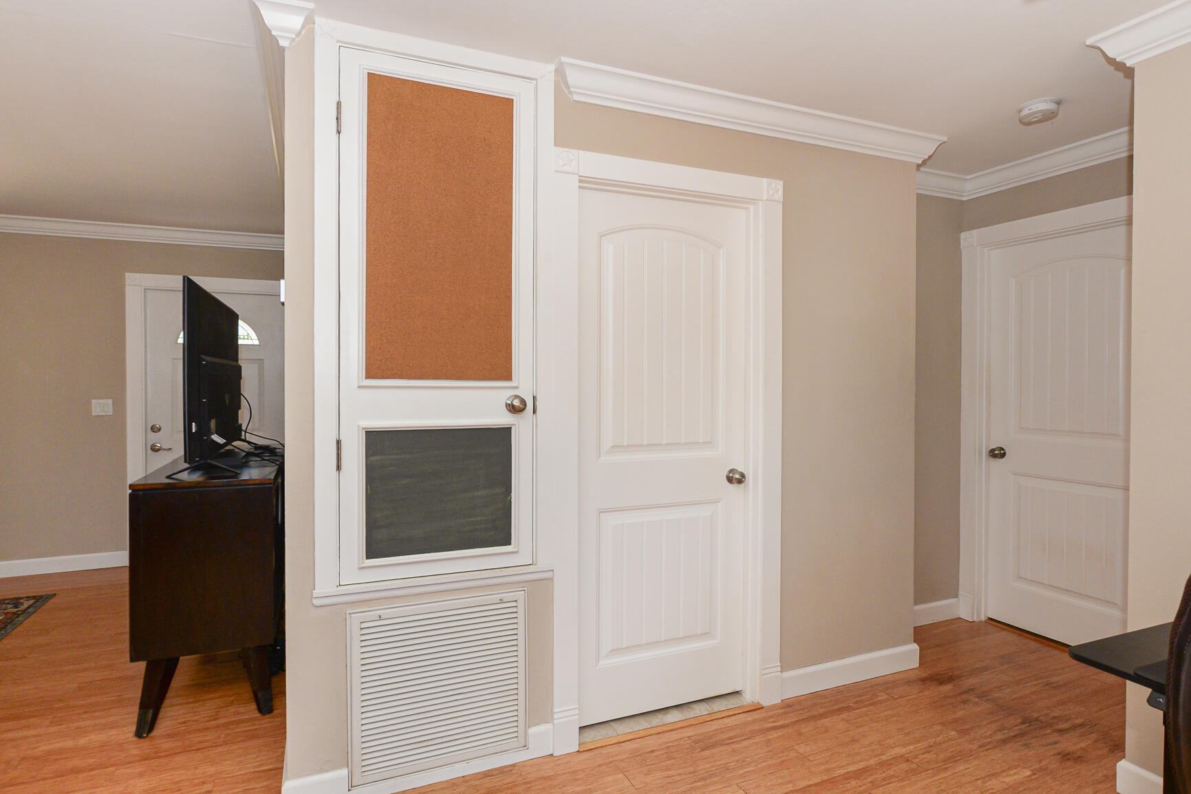 207 SW Bridgeport Drive